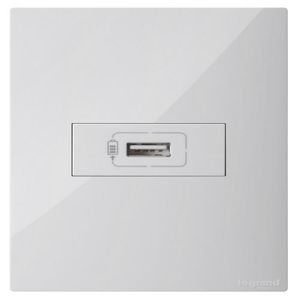 Toma Usb Sencilla Blanca Clickme