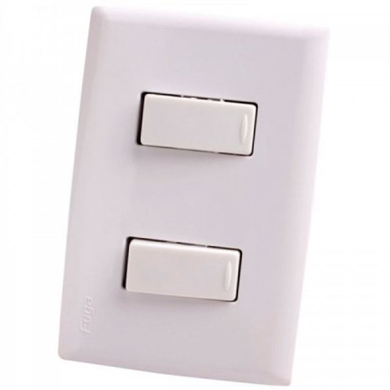 int-doble-blanco-fuga-1
