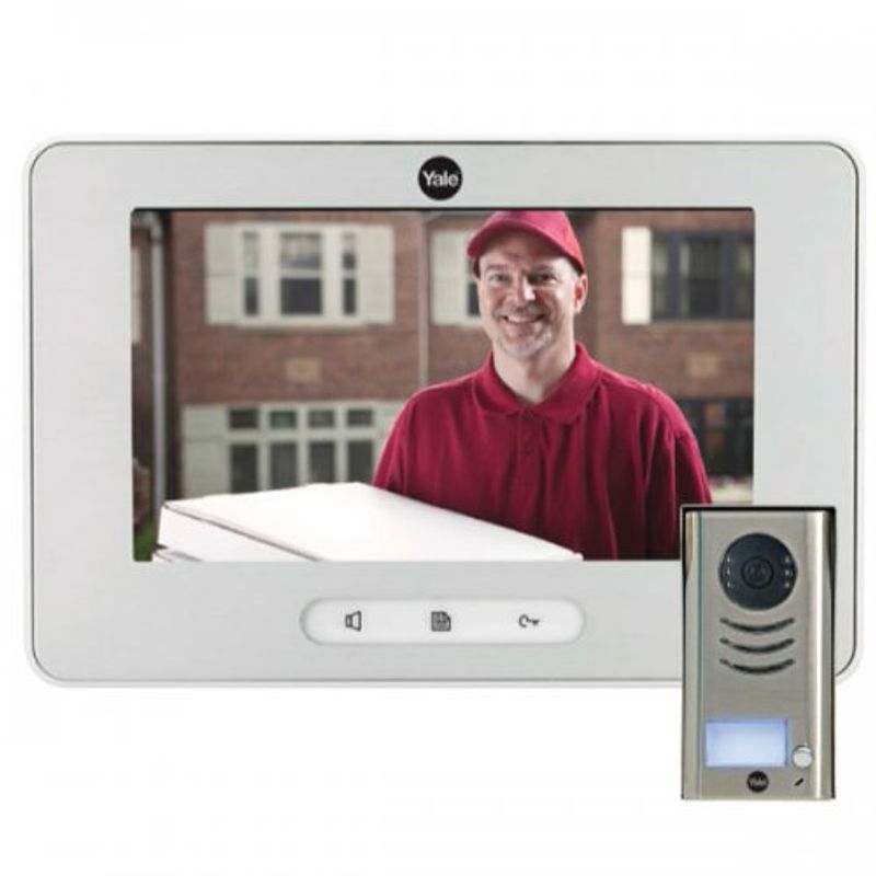 video-portero-de-7pg-con-frente-de-calle-yale-1
