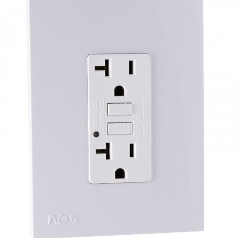 tomacorriente-doble-gfci-20a-125v-nova-blanco-1