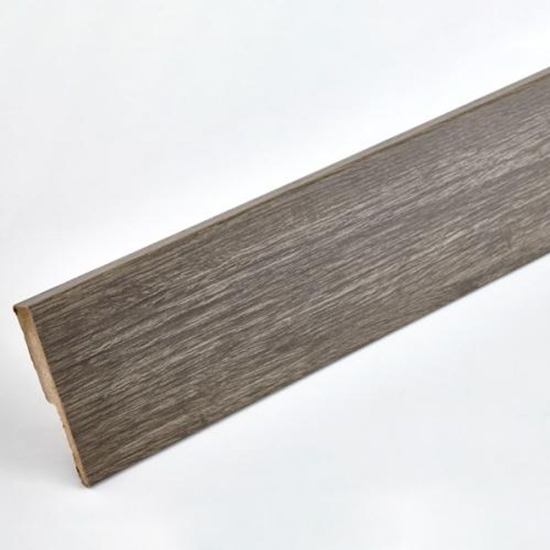 guardaescoba-recto-gris-2400mmx80mmx12mm-1