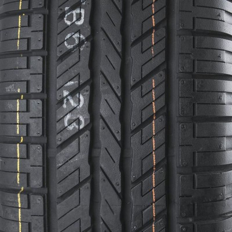 llanta-hankook-k406-215~65-r16-3