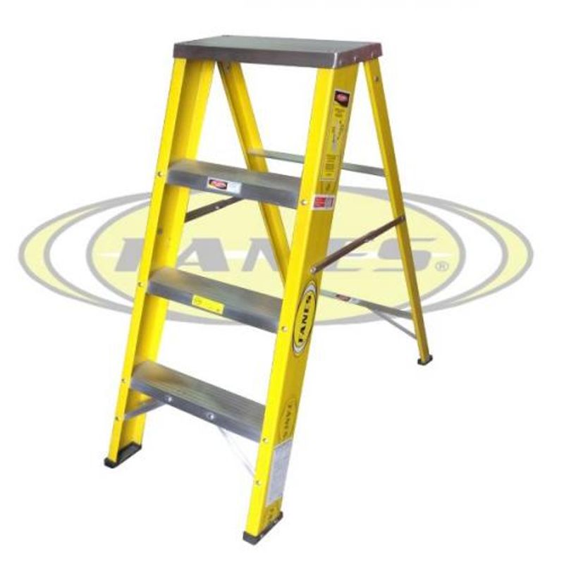 escalera-tijera-dielectrica-4-pasos-1-2C20m-113kg-1