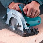 MAKITA